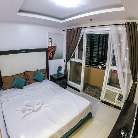 Birch Tower - Malate Rooms マニラ市 エクステリア 写真