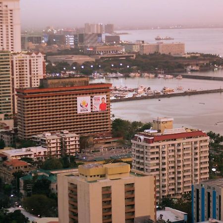 Birch Tower - Malate Rooms マニラ市 エクステリア 写真