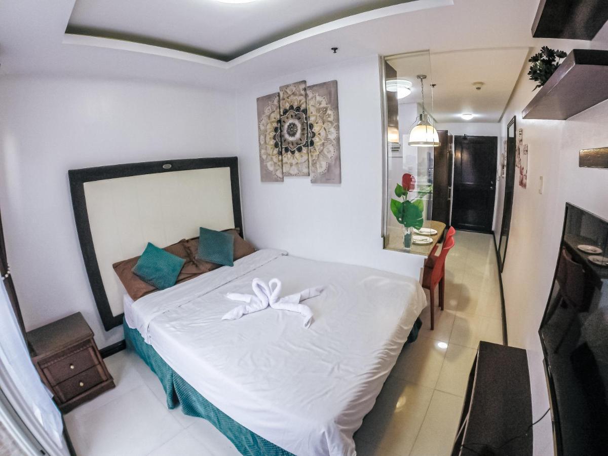 Birch Tower - Malate Rooms マニラ市 エクステリア 写真