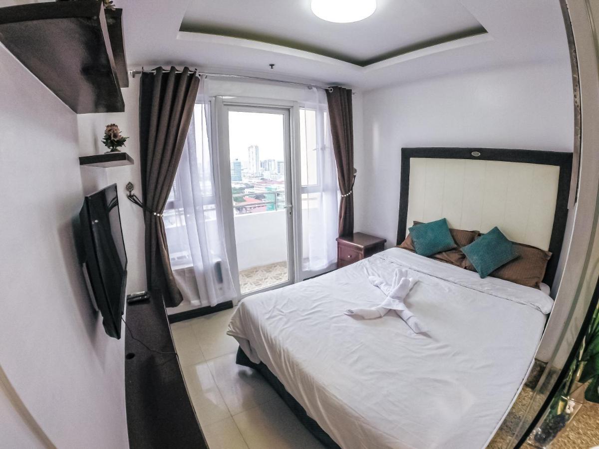 Birch Tower - Malate Rooms マニラ市 エクステリア 写真