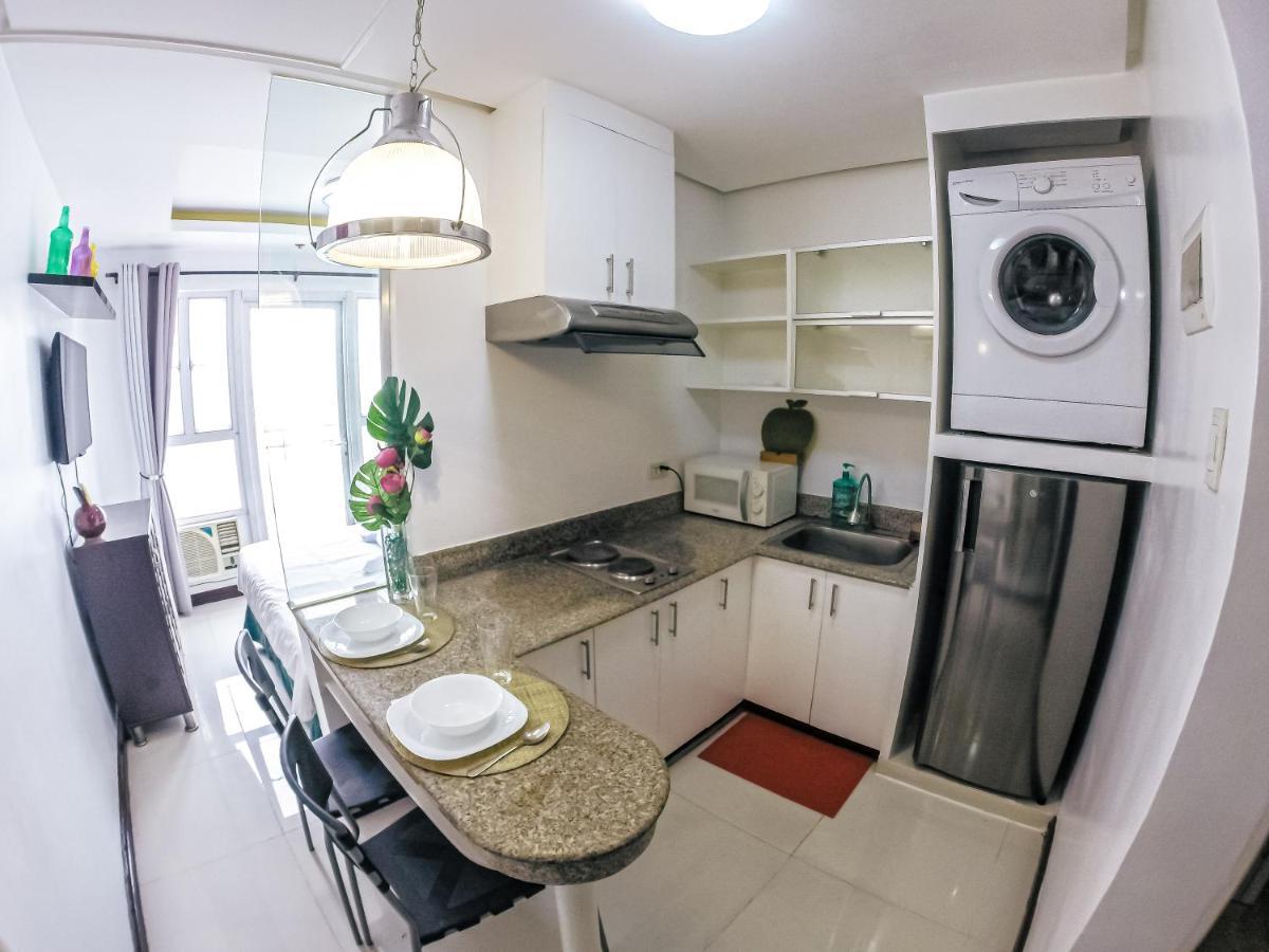 Birch Tower - Malate Rooms マニラ市 エクステリア 写真