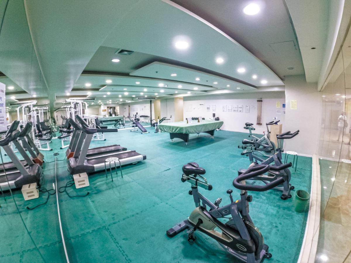 Birch Tower - Malate Rooms マニラ市 エクステリア 写真