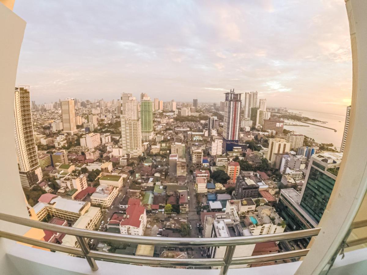 Birch Tower - Malate Rooms マニラ市 エクステリア 写真